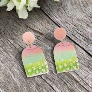 UNIQUE PAINTED ACRYLIC FLORAL EARRINGS 2